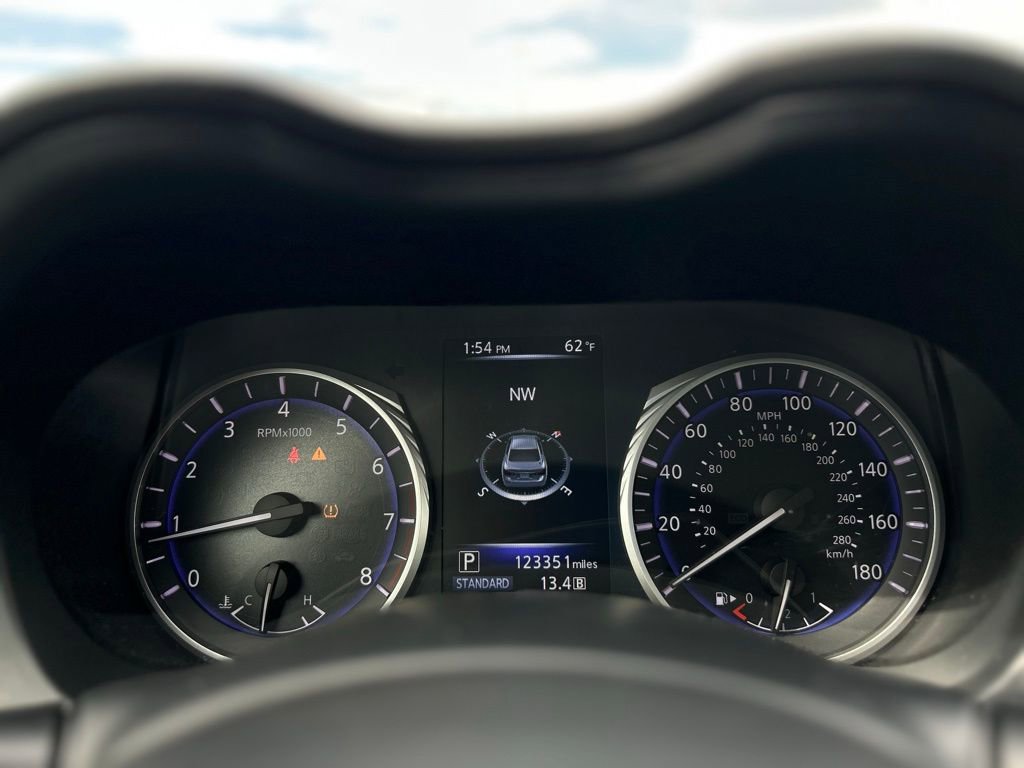 Used 2016 INFINITI Q50 Premium w/ 2.0T Premium Plus Package image 24