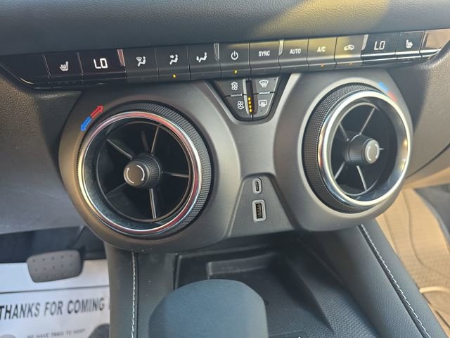 Used 2024 Chevrolet Blazer LT w/ Convenience Package FWD image 24