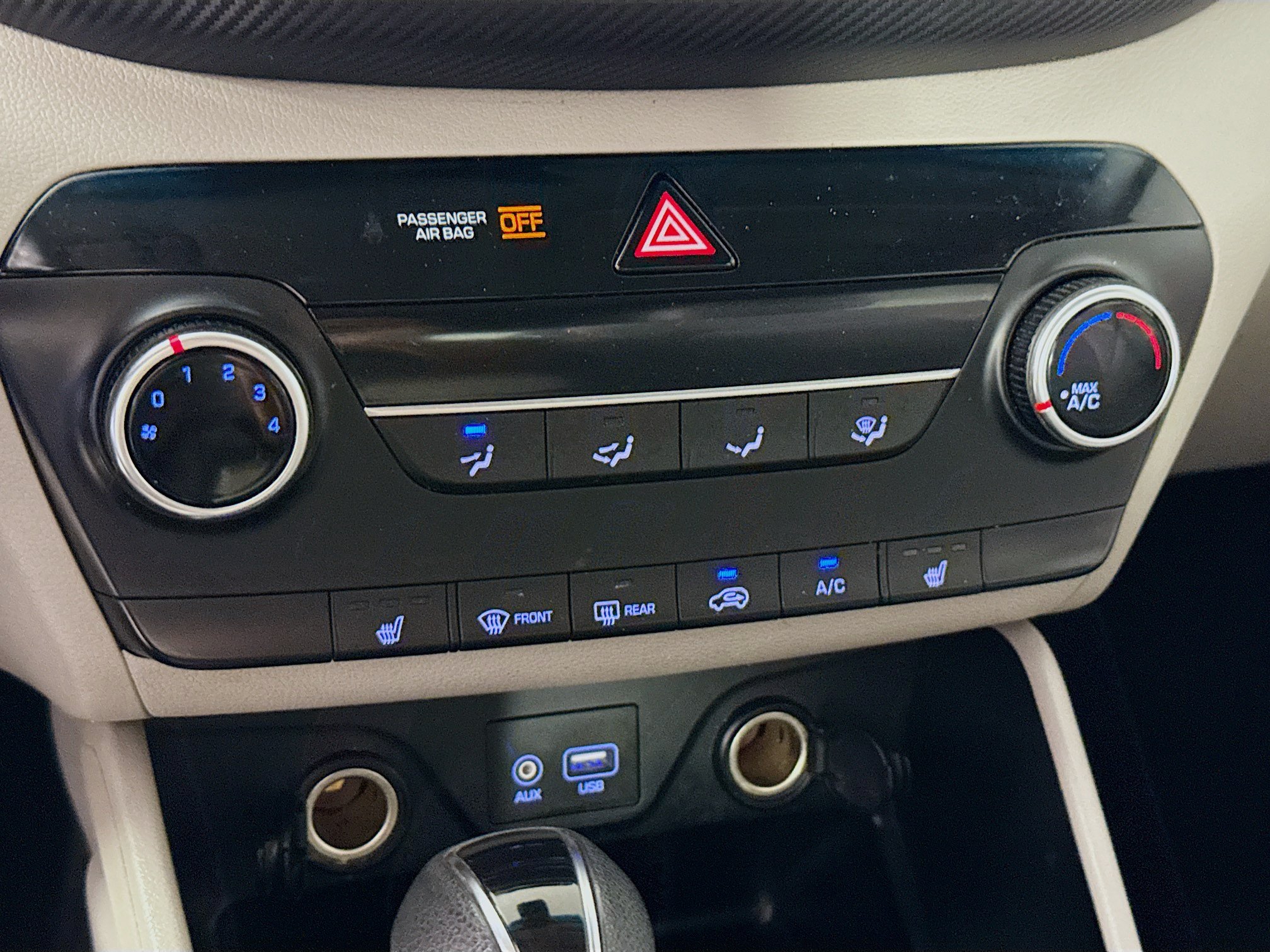 Used 2019 Hyundai Tucson Value FWD image 17