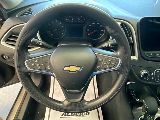 Used 2024 Chevrolet Malibu LT FWD image 15