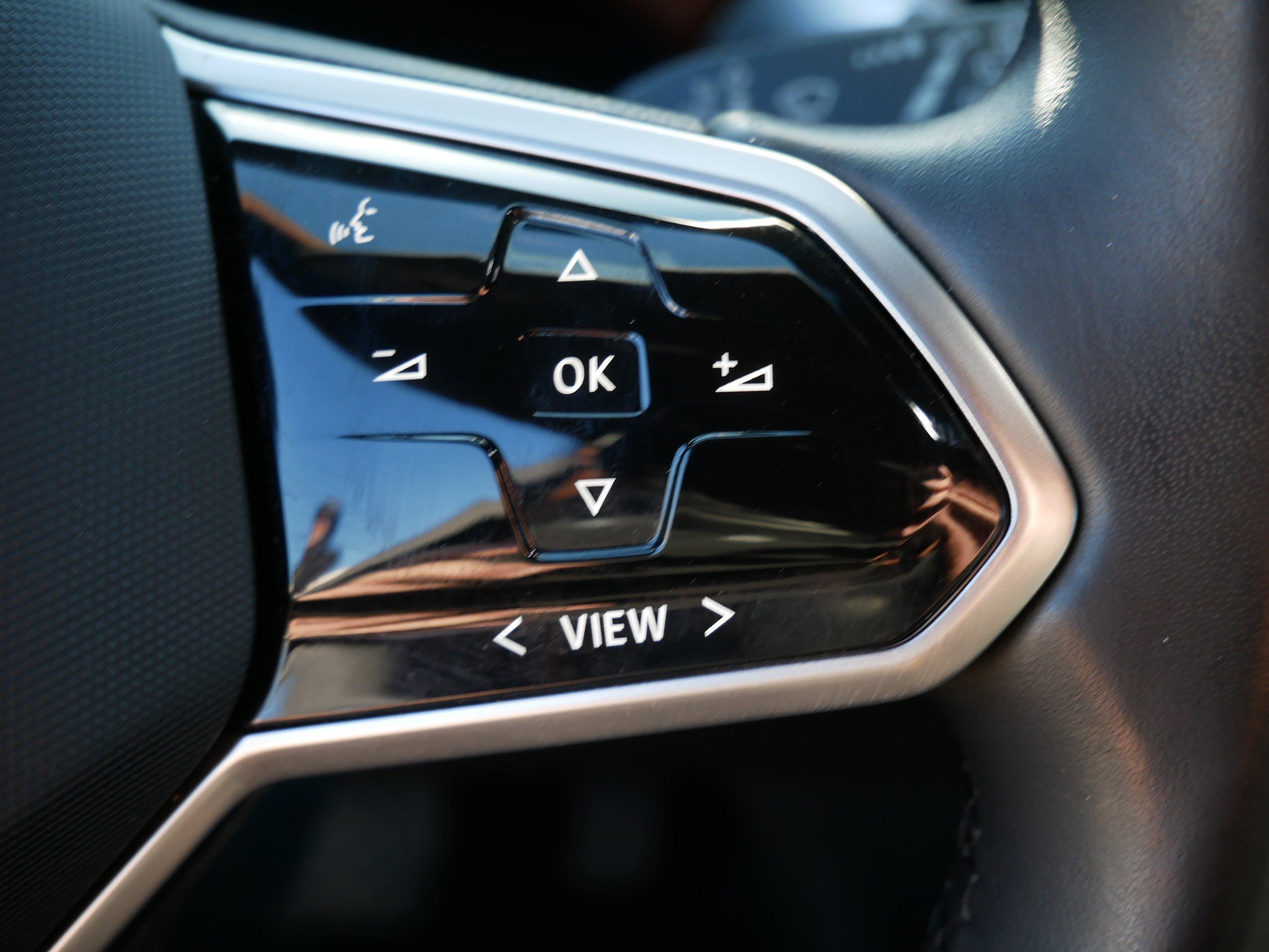 Used 2021 Volkswagen ID.4 Pro S image 28