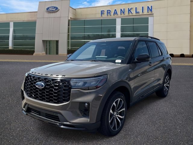 New 2026 Ford Explorer ST-Line AWD/4WD image 3