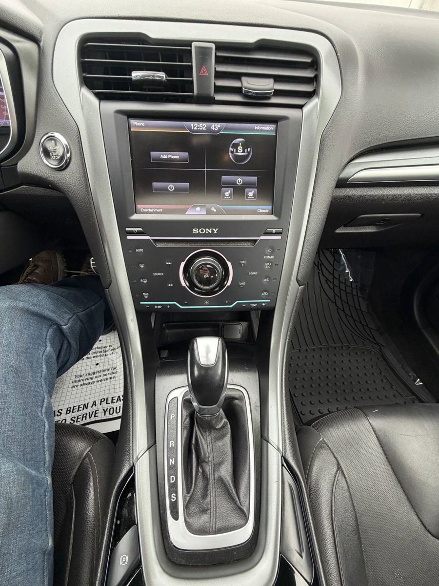 Used 2013 Ford Fusion Titanium w/ Titanium Driver Assist Pkg FWD image 28