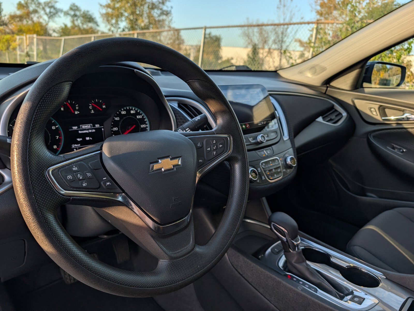 Used 2024 Chevrolet Malibu LT FWD image 24