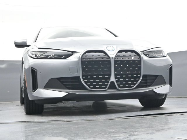 Used 2024 BMW i4 eDrive35 w/ Premium Package RWD image 41