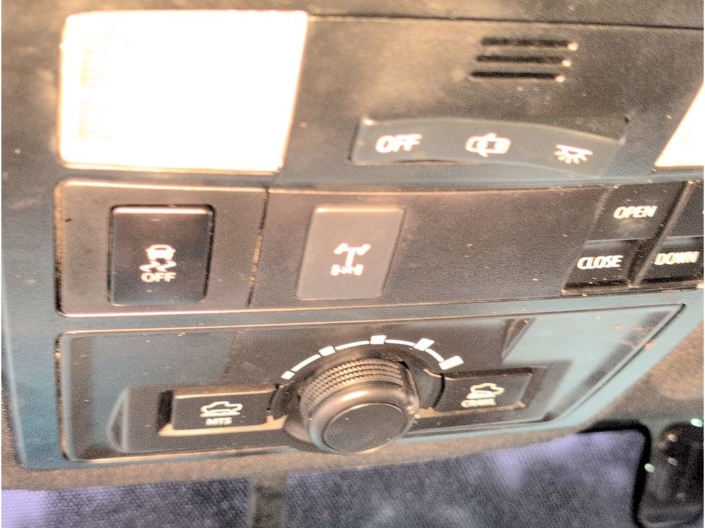 Used 2017 Toyota Tacoma TRD Off-Road image 27