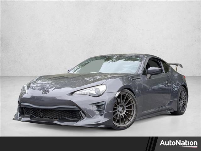 Used 2020 Toyota 86 image 1