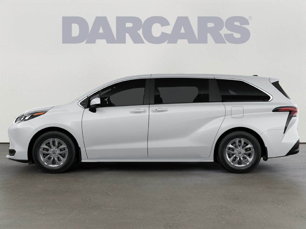 New 2026 Toyota Sienna LE FWD image 11