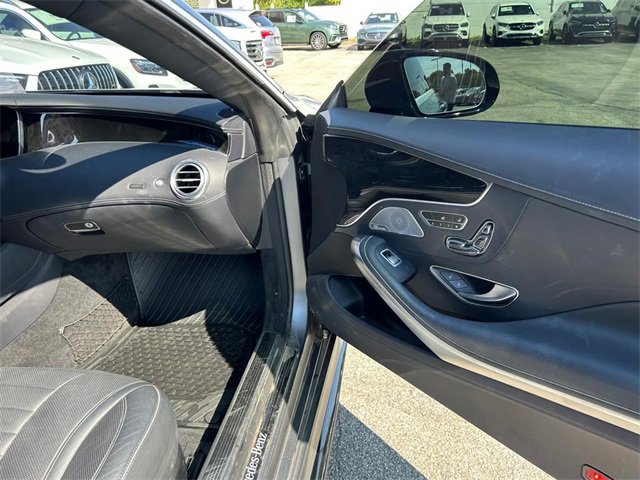 Used 2017 Mercedes-Benz S 550 4MATIC Coupe image 27