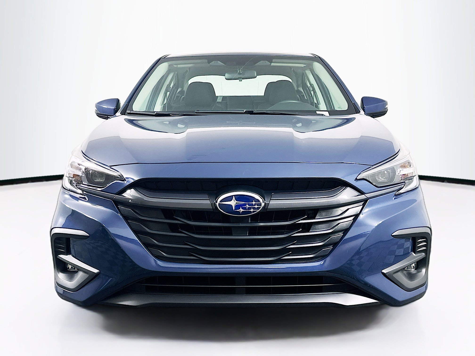Used 2025 Subaru Legacy Premium AWD/4WD image 2