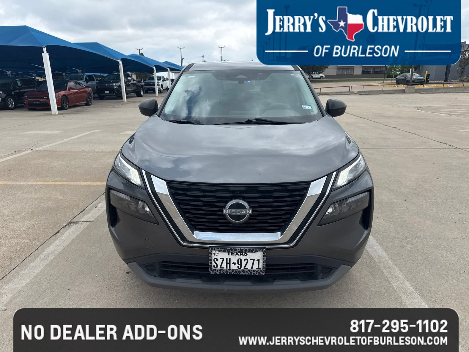 Used 2023 Nissan Rogue S FWD image 2