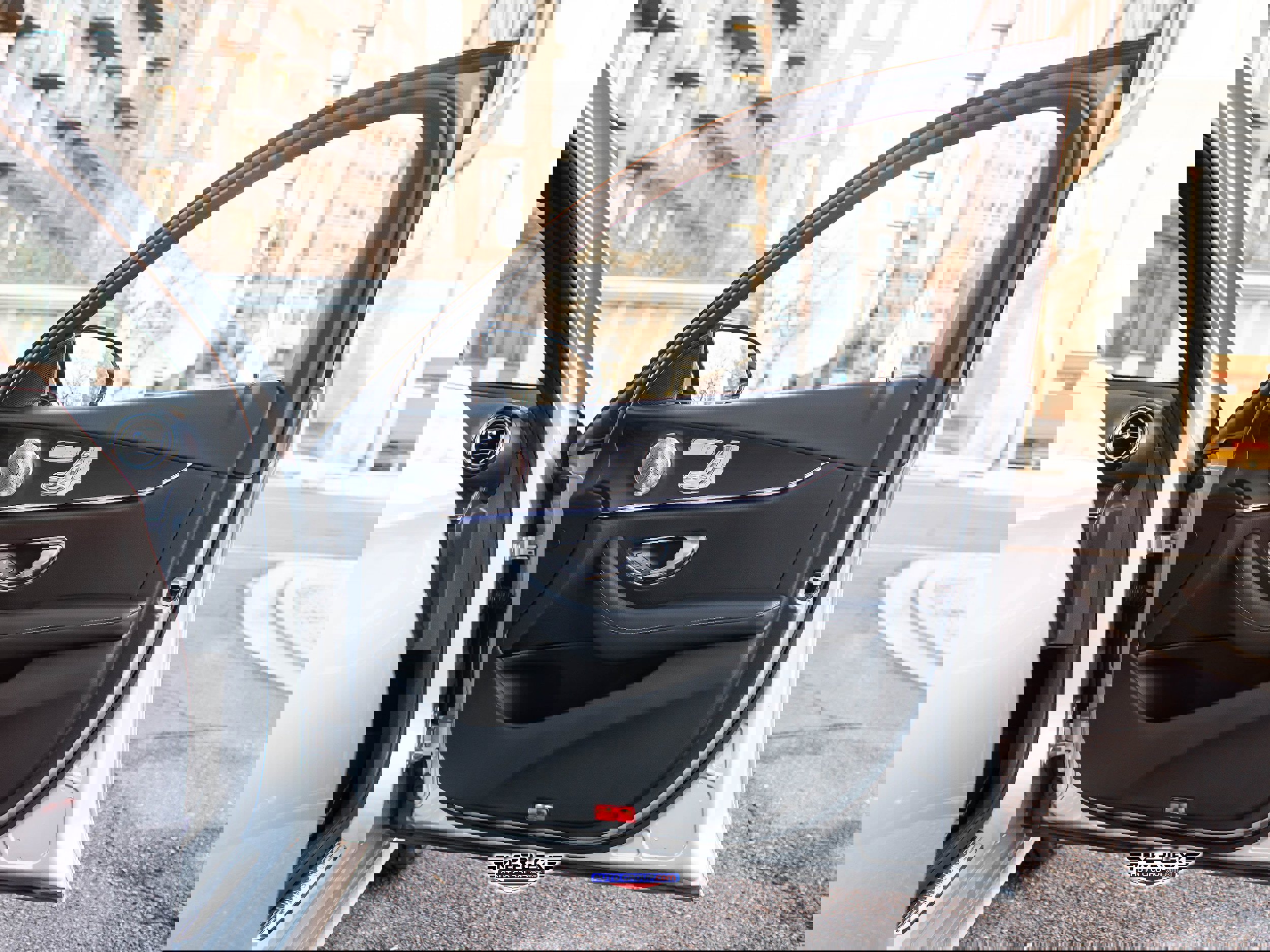 Used 2017 Mercedes-Benz E 300 4MATIC image 43