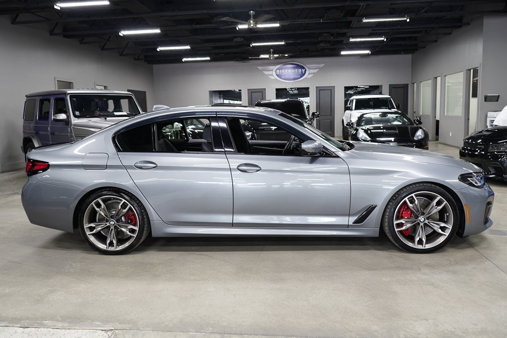 Used 2023 BMW M550i xDrive w/ Executive Package AWD/4WD image 6