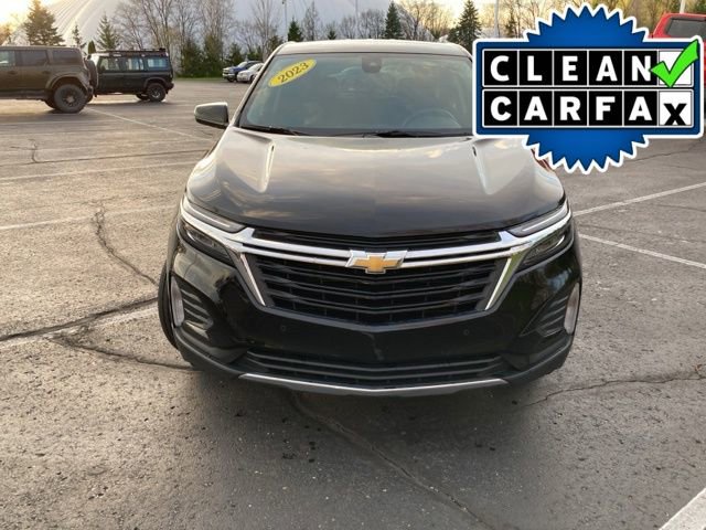 Used 2023 Chevrolet Equinox LT image 2