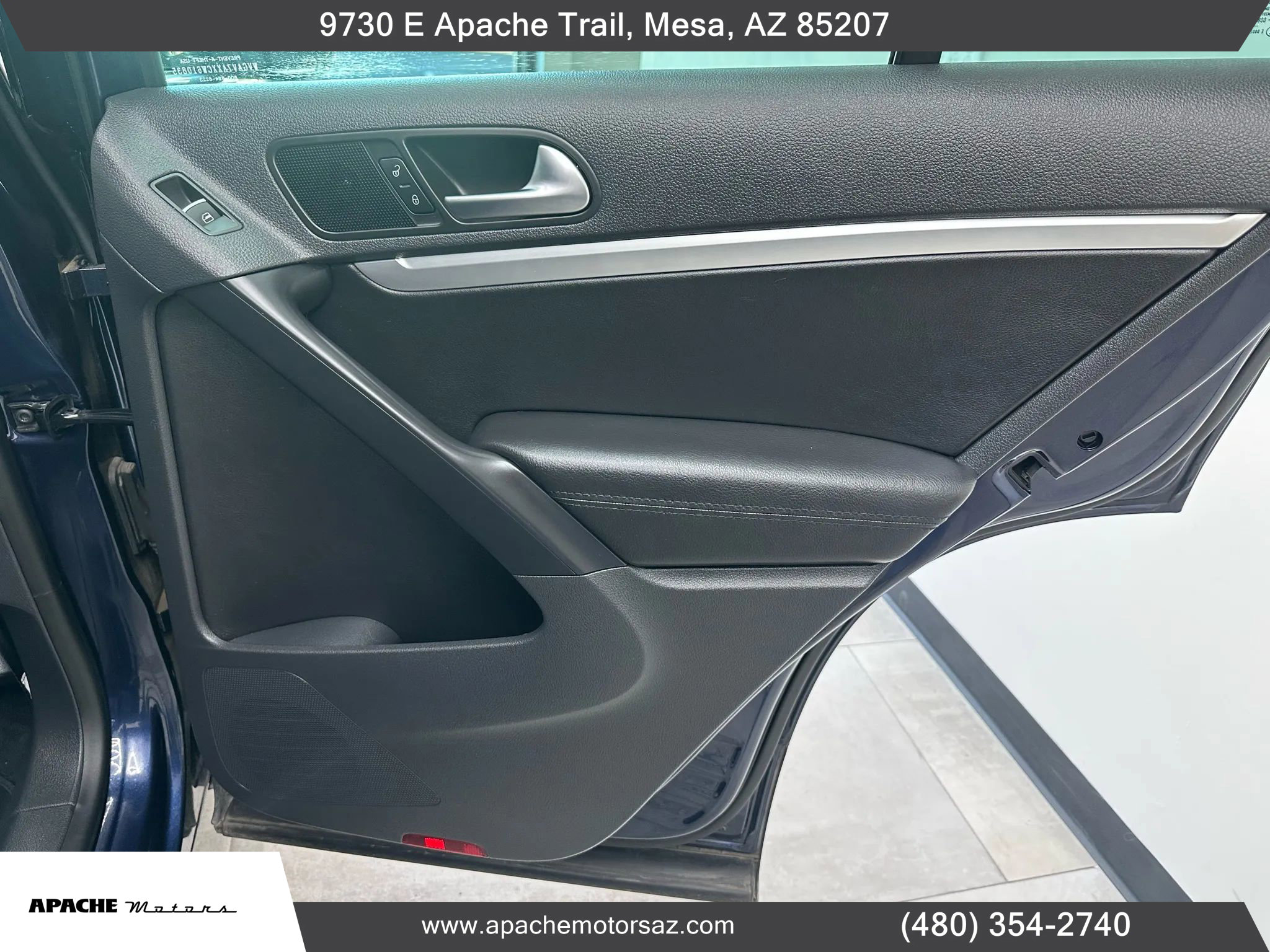 Used 2012 Volkswagen Tiguan SEL image 35