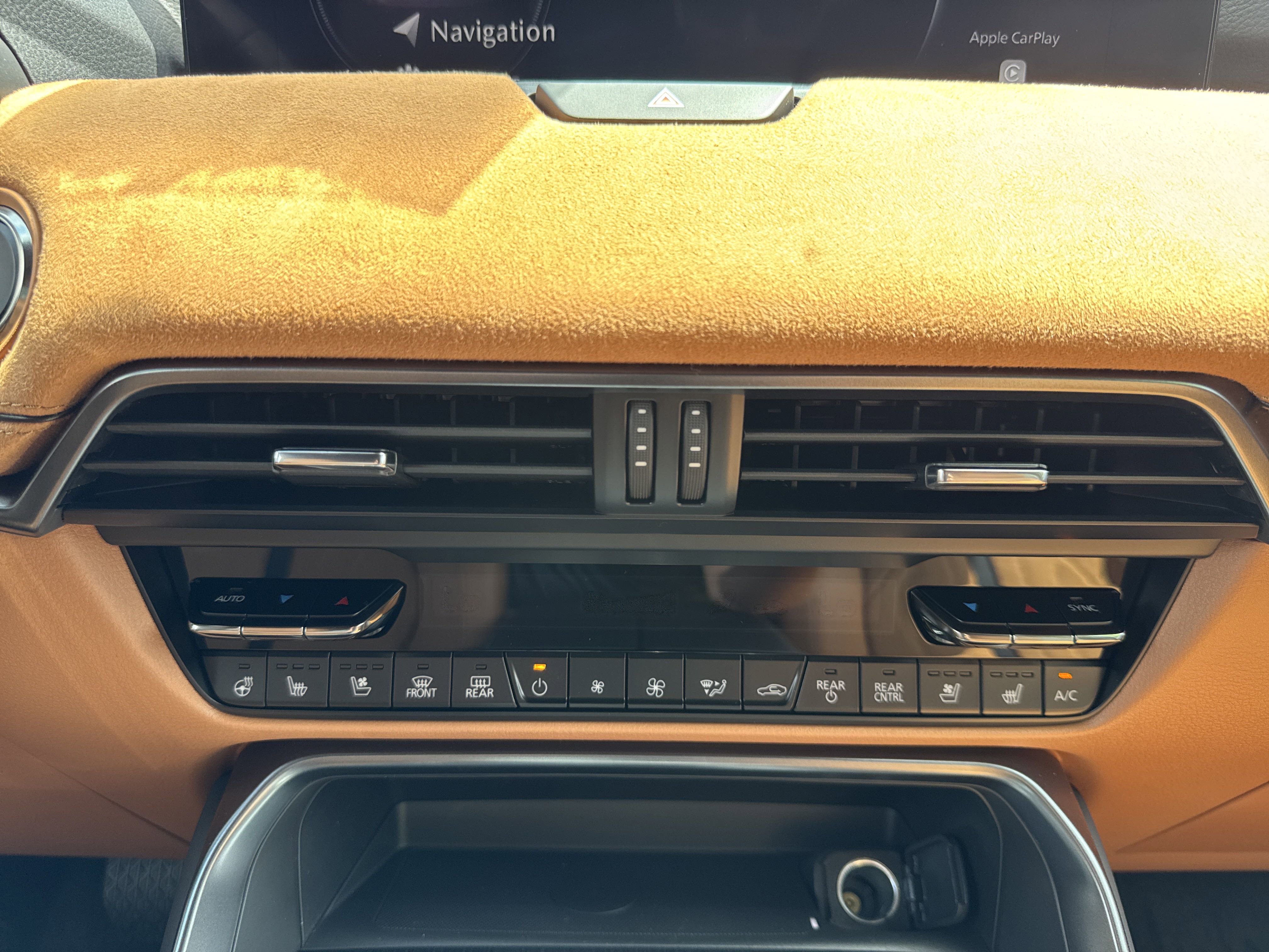 New 2025 MAZDA CX-70 3.3 Turbo S w/ Premium Plus image 22