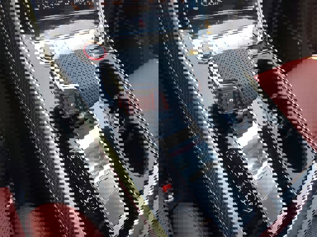 New 2025 Audi SQ7 Premium Plus image 25