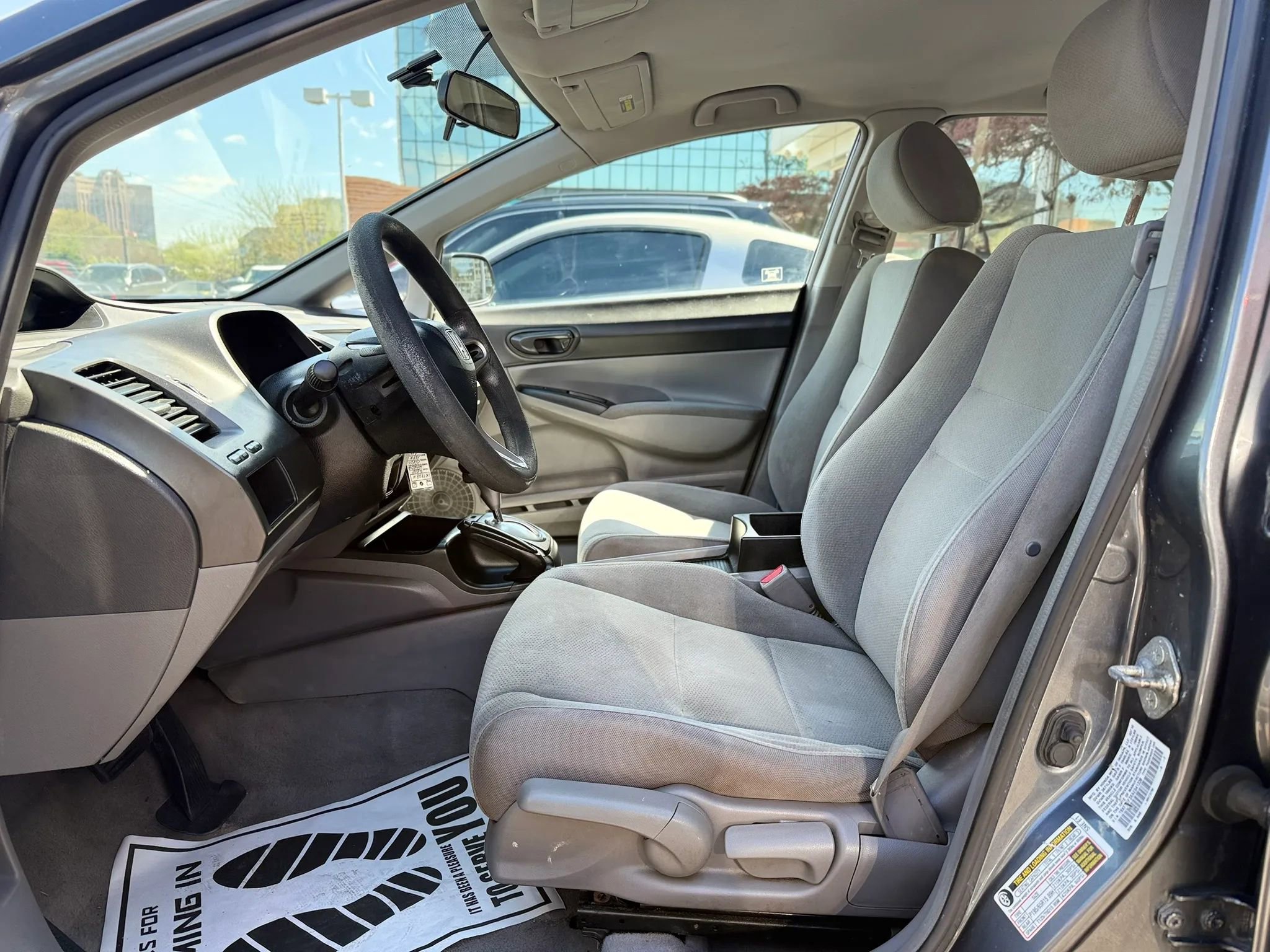 Used 2010 Honda Civic DX-VP image 10