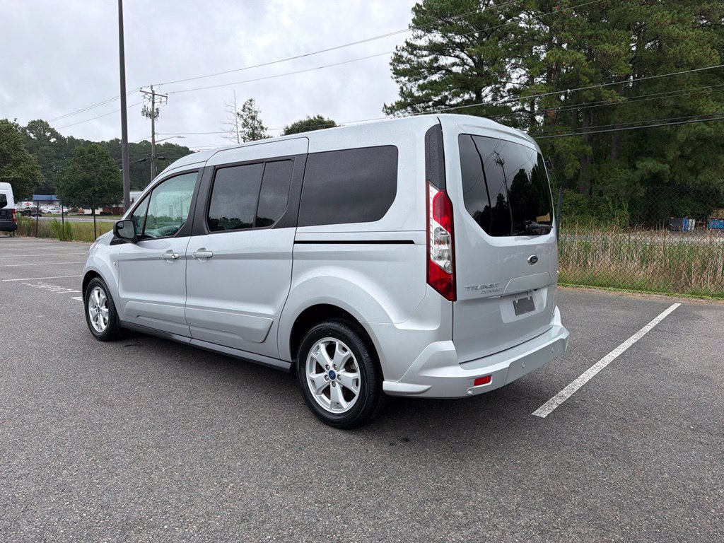 Used 2016 Ford Transit Connect XLT FWD image 7
