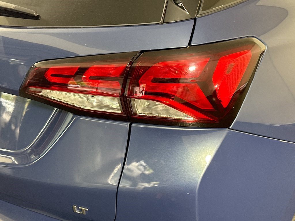 Used 2024 Chevrolet Equinox LT FWD image 33