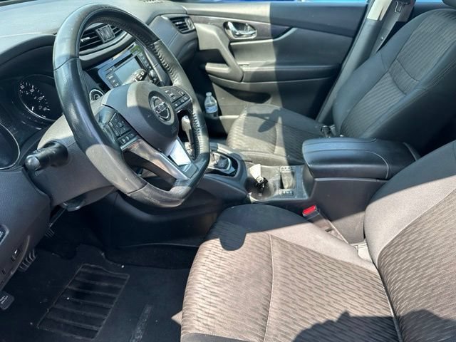 Used 2018 Nissan Rogue SV w/ Premium Package AWD/4WD image 12