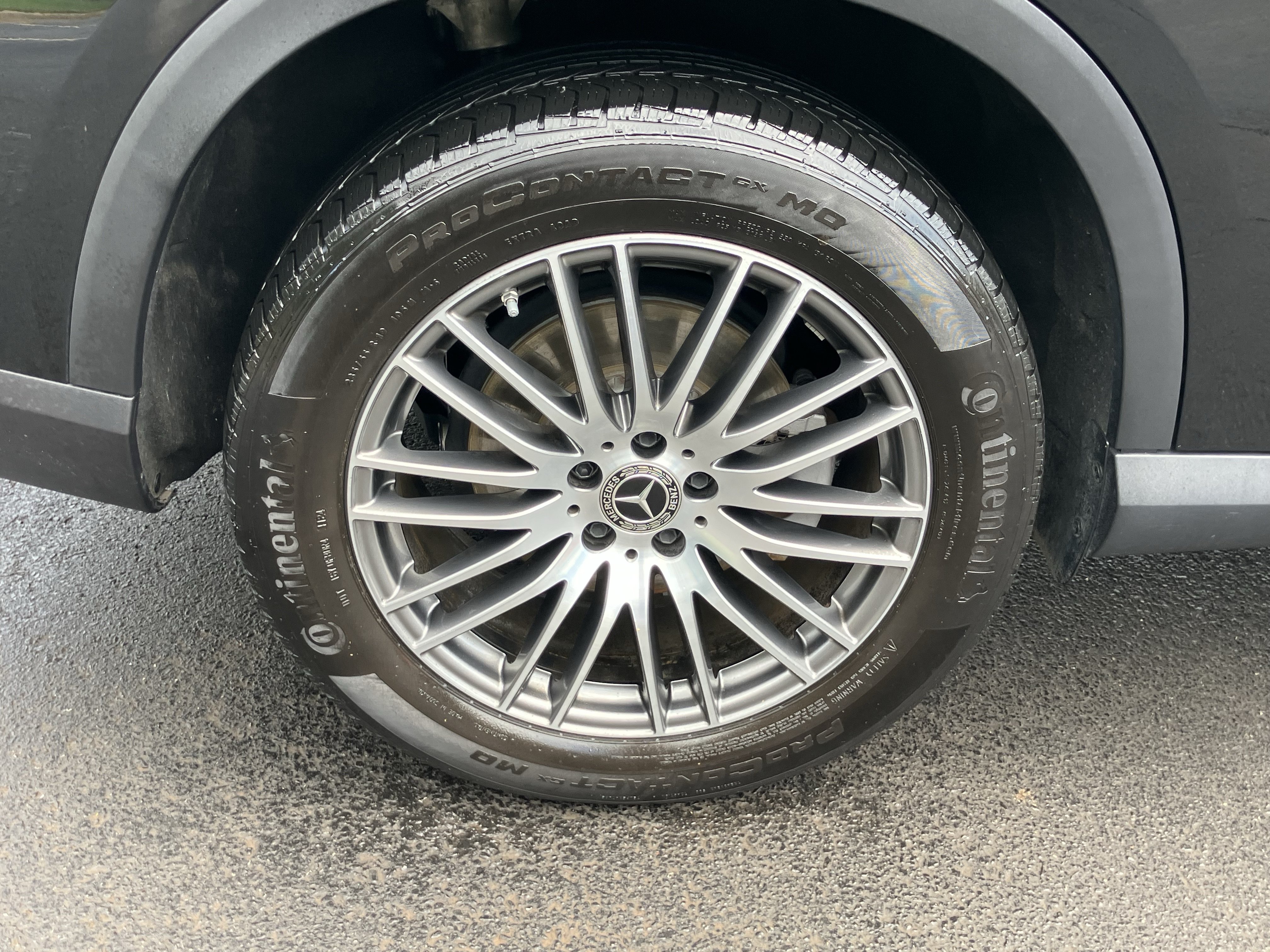 Used 2024 Mercedes-Benz GLC 300 image 13