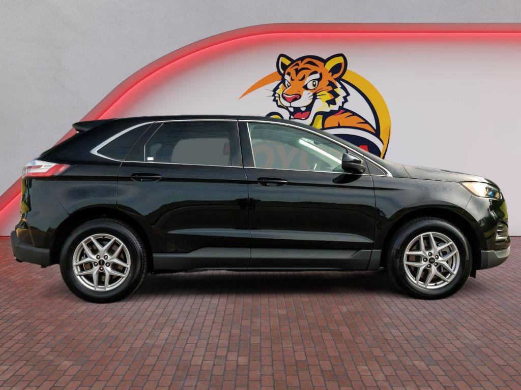 Used 2024 Ford Edge SEL AWD/4WD image 4