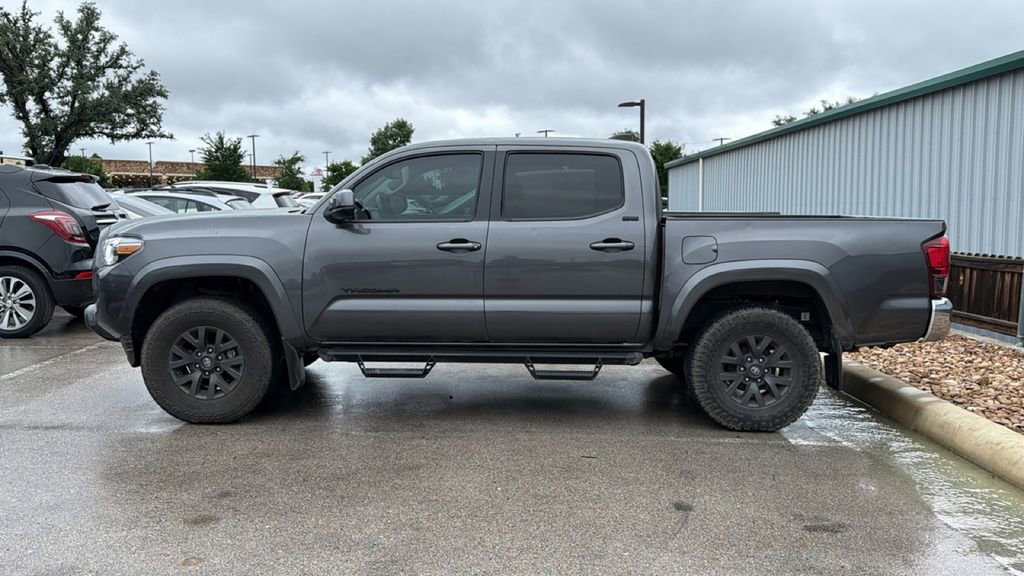 Used 2023 Toyota Tacoma SR5 RWD image 9