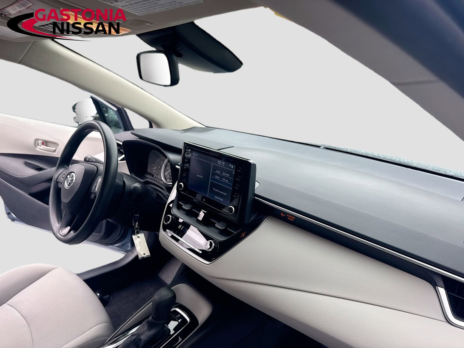 Used 2022 Toyota Corolla LE image 32