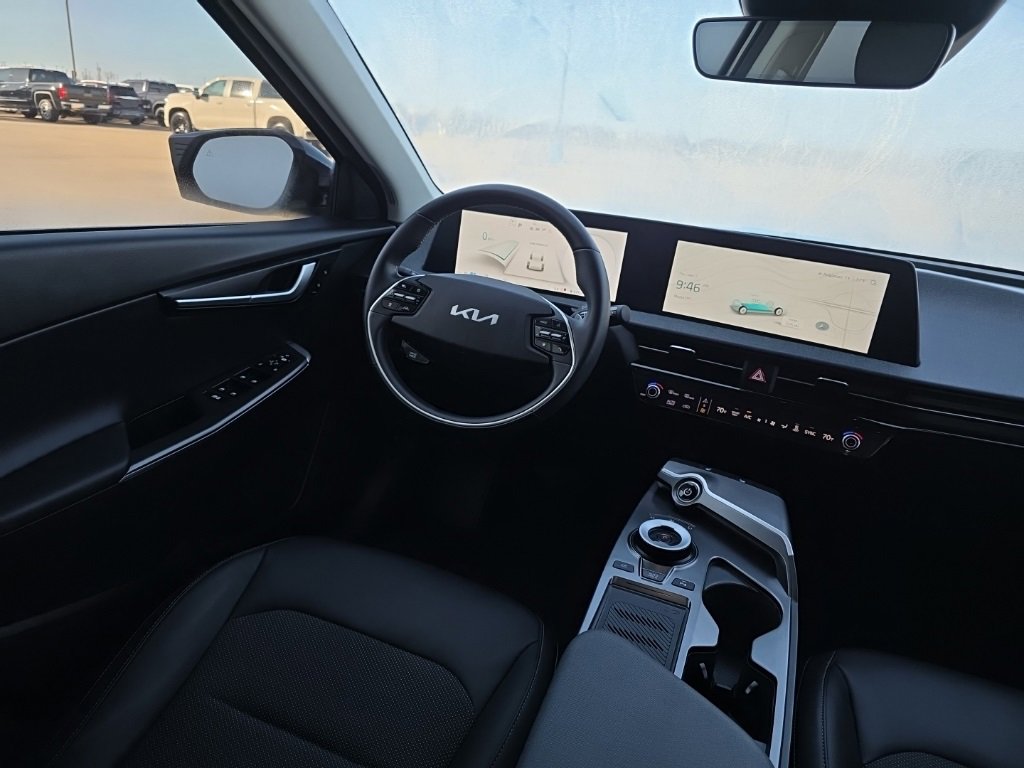 Used 2024 Kia EV6 Light image 12