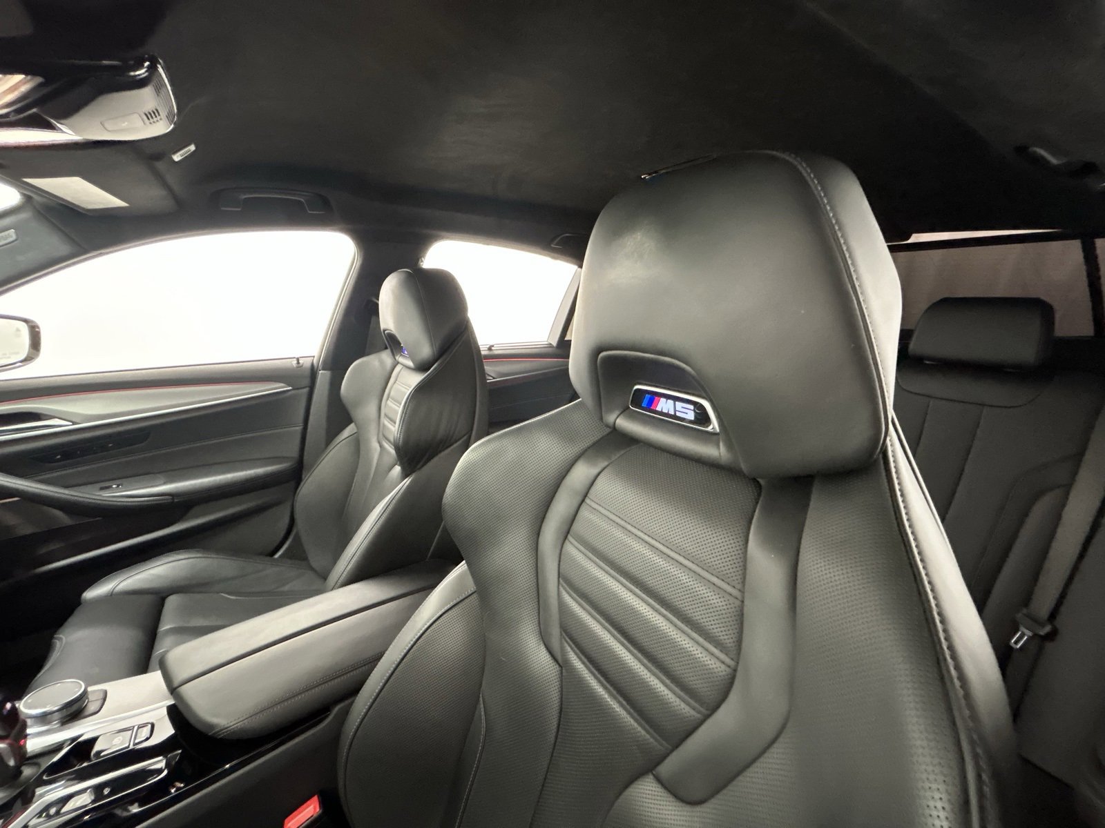 Used 2023 BMW M5 Base w/ Executive Package image 31