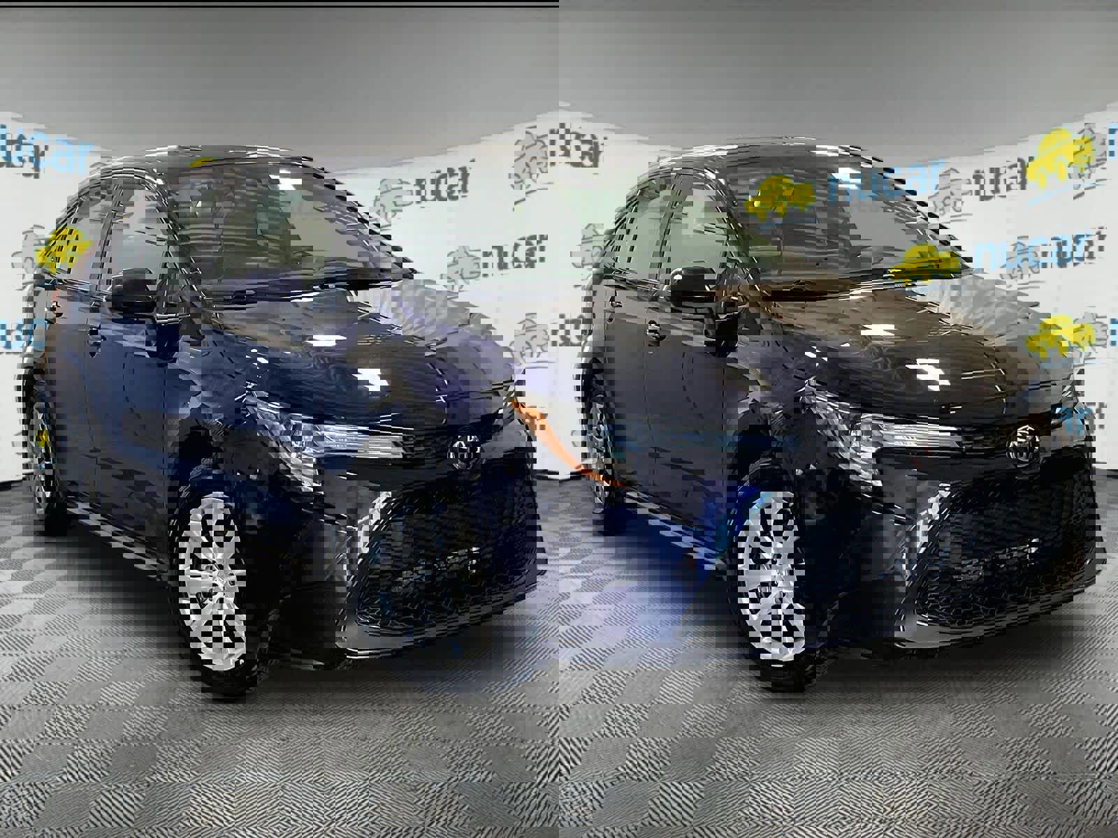 Used 2022 Toyota Corolla LE FWD image 1