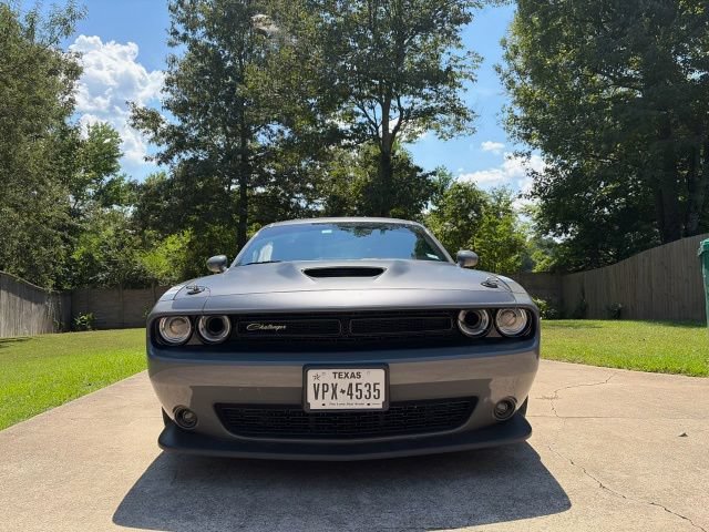 Used 2023 Dodge Challenger R/T Scat Pack w/ T/A Package RWD image 2