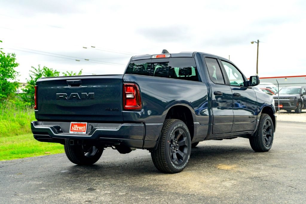 New 2026 RAM 1500 Express AWD/4WD image 7
