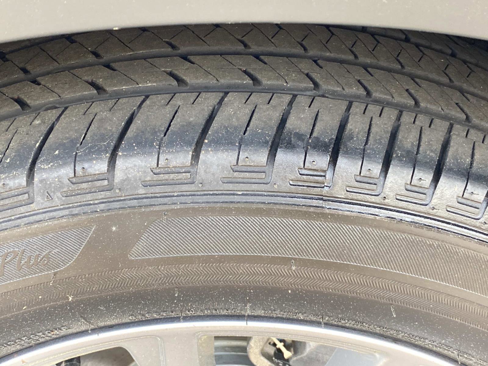 Used 2025 Honda CR-V EX-L image 16