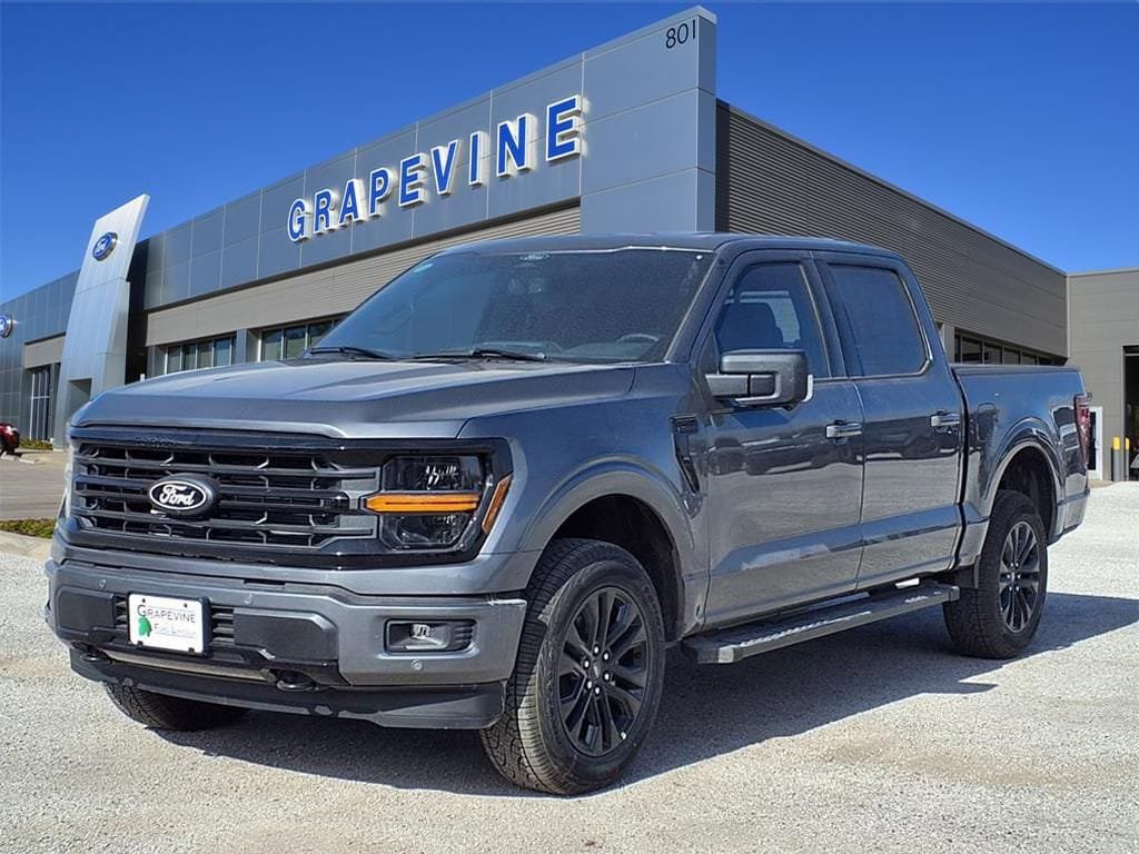 New 2026 Ford F150 XLT w/ Equipment Group 302A MID