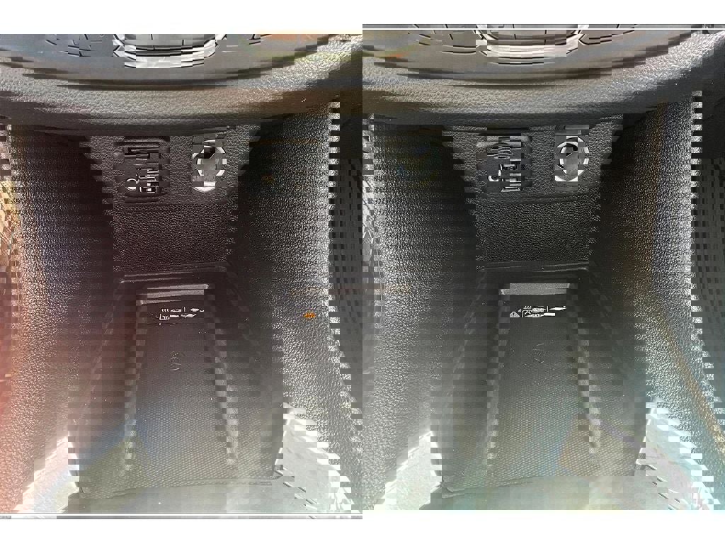 Used 2020 Chevrolet Traverse Premier image 27