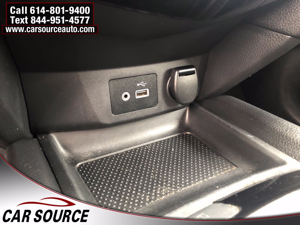 Used 2018 Nissan Rogue SV w/ Premium Package AWD/4WD image 19