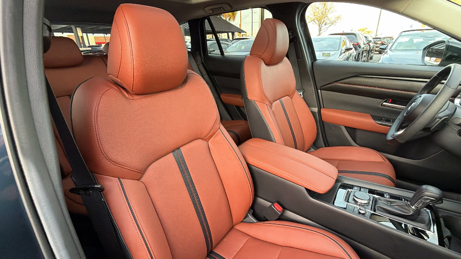 Certified 2025 MAZDA CX-50 2.5 Turbo w/ Premium Plus Pkg image 39