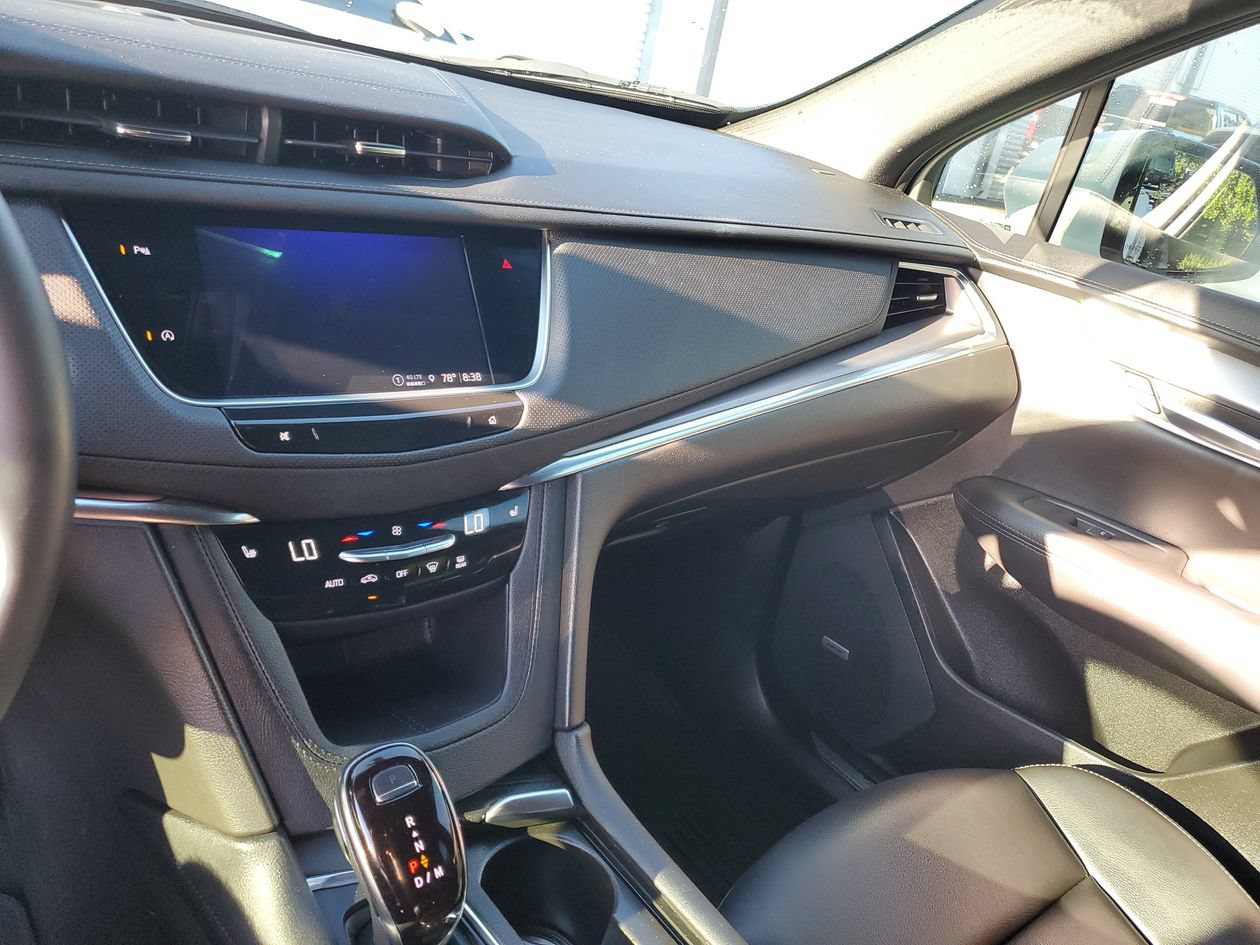 Used 2023 Cadillac XT5 Luxury FWD image 26