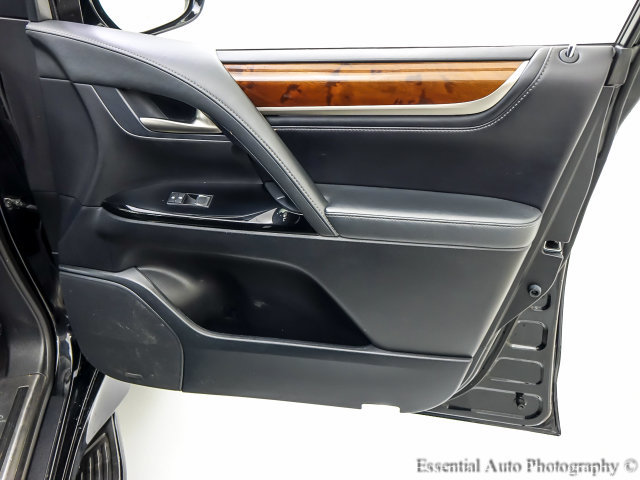 Used 2019 Lexus LX 570 4WD image 25