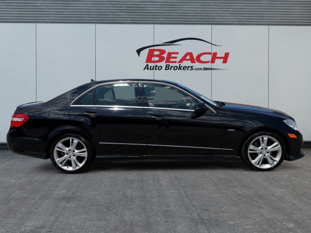 Used 2012 Mercedes-Benz E 350 4MATIC Sedan image 7