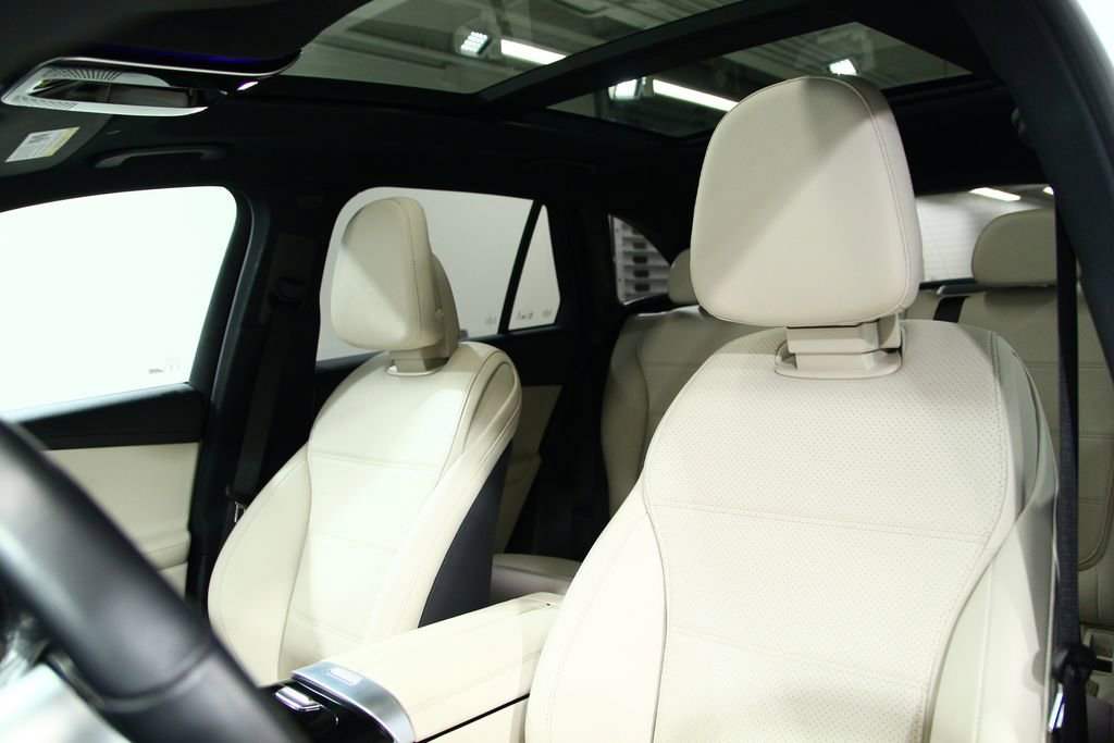 Certified 2023 Mercedes-Benz GLC 300 4MATIC image 19