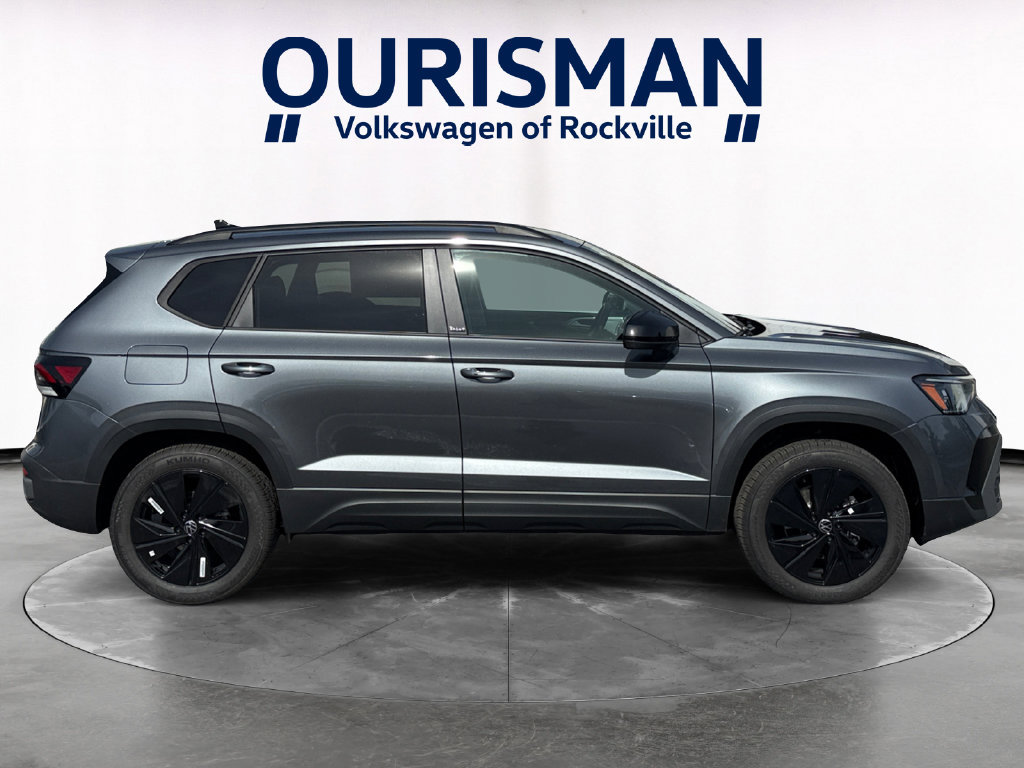 New 2027 Volkswagen Taos Sport AWD/4WD image 7
