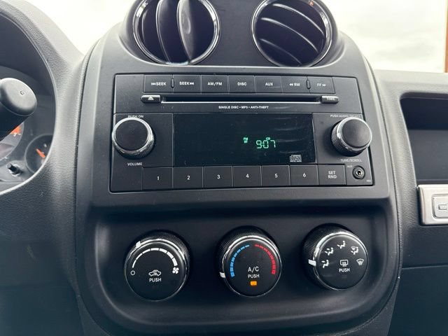 Used 2014 Jeep Compass Sport w/ Power Value Group FWD image 21