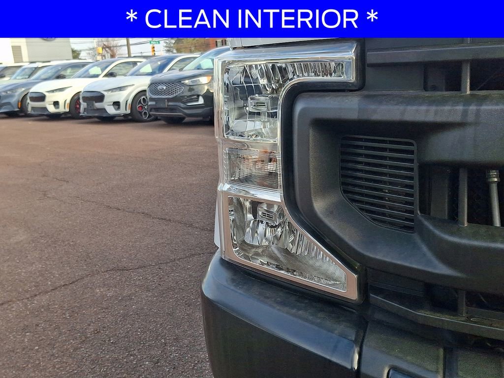 Used 2022 Ford F250 XL w/ Snow Plow/Camper Package image 9