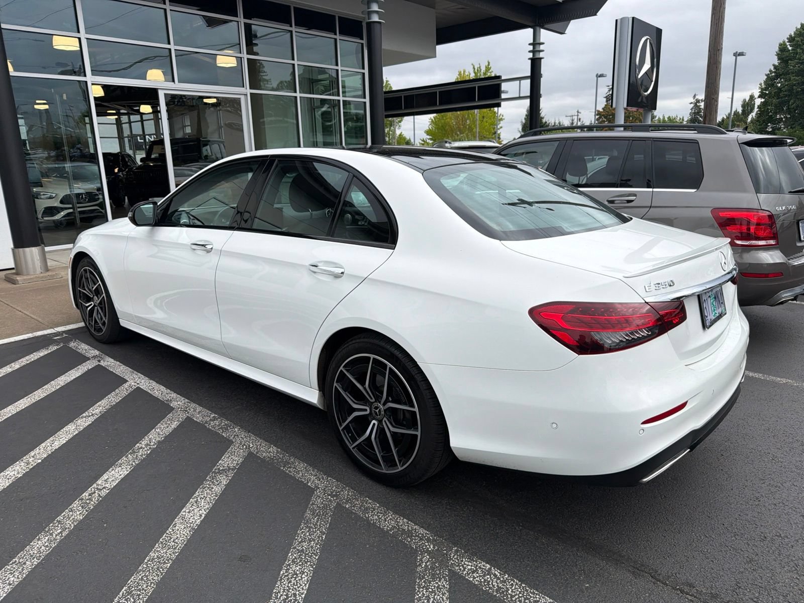 Certified 2023 Mercedes-Benz E 350 4MATIC Sedan image 5