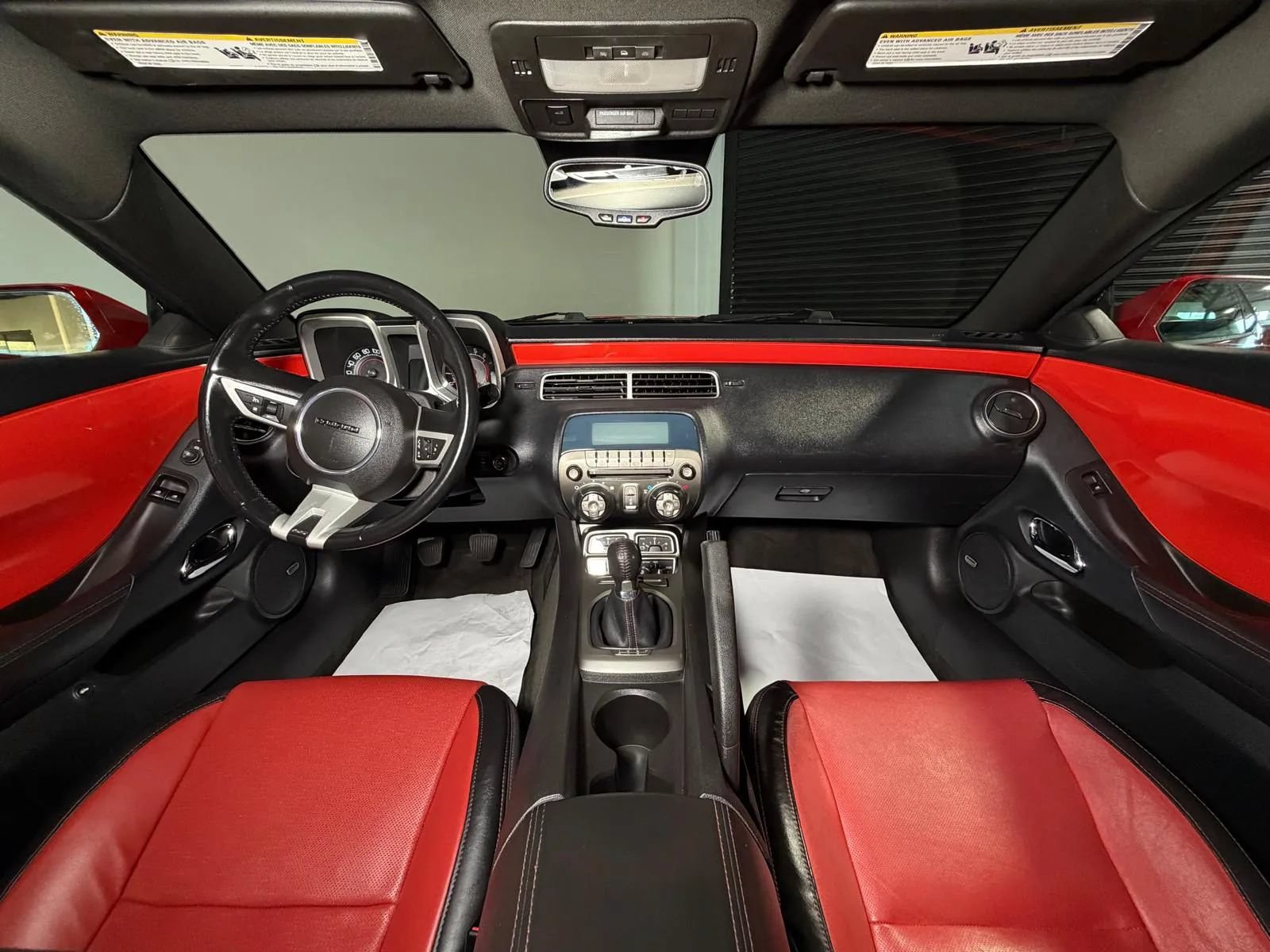 Used 2011 Chevrolet Camaro SS RWD image 16