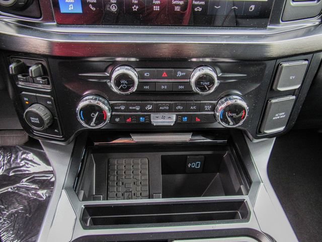 New 2025 Ford F250 Lariat w/ Lariat Ultimate Package image 13
