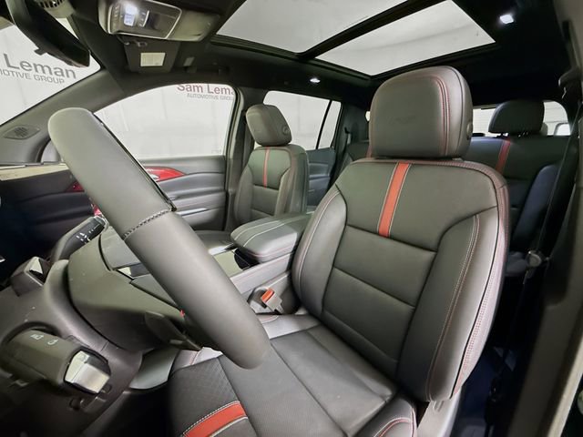 New 2026 Chevrolet Traverse RS image 24